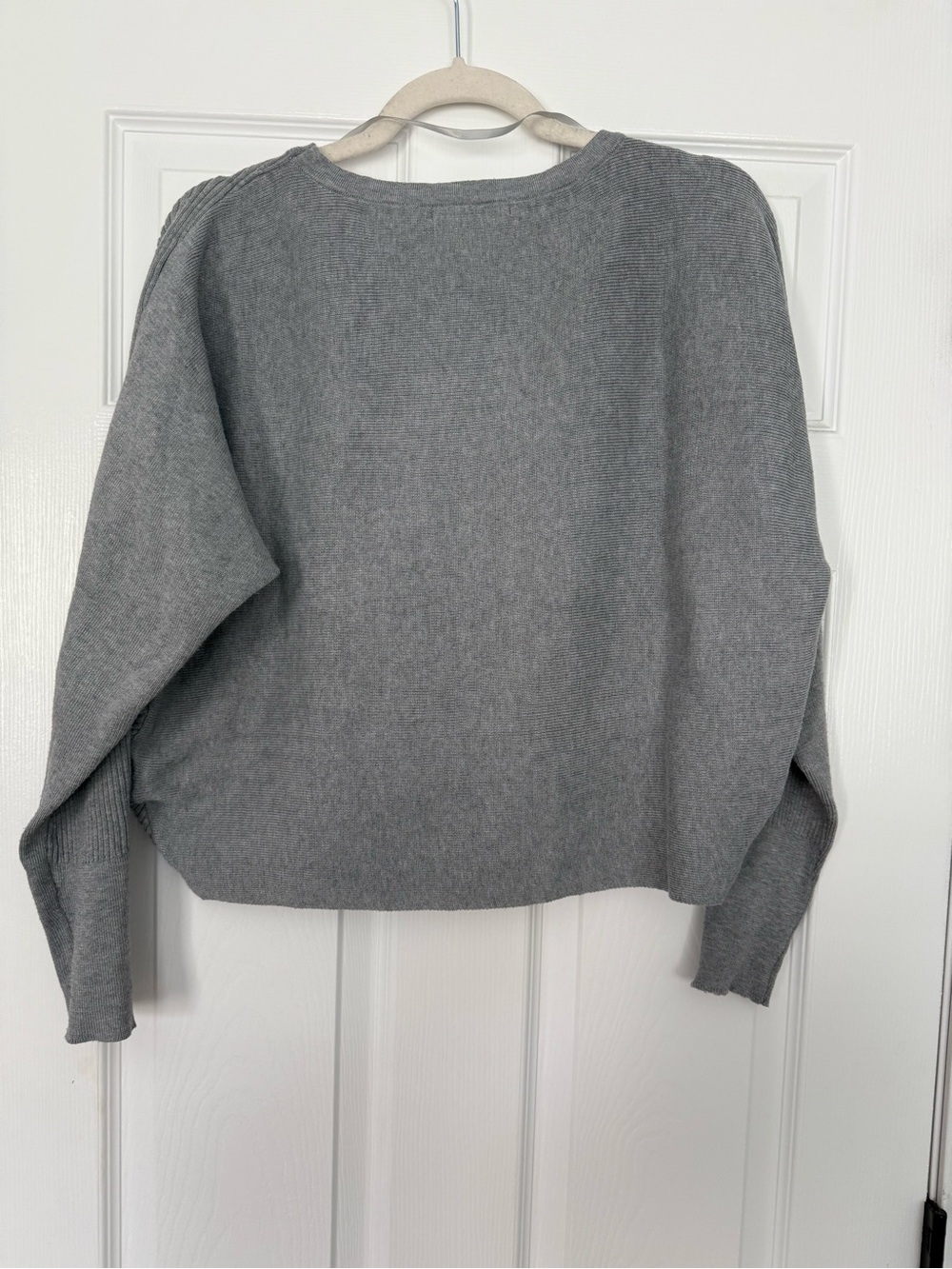 Cable and Gauge Gray Ribbed Crewneck Sweater- size S - Picture 2 of 3
